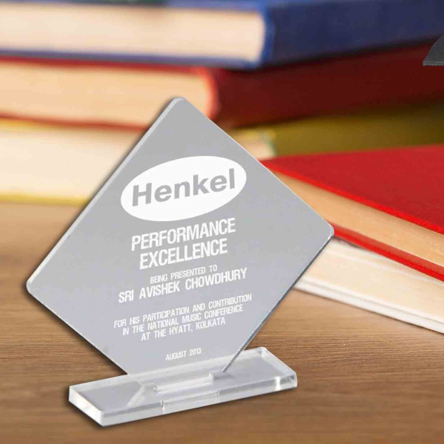 custom-made Acrylic Diamond-shaped Trophies