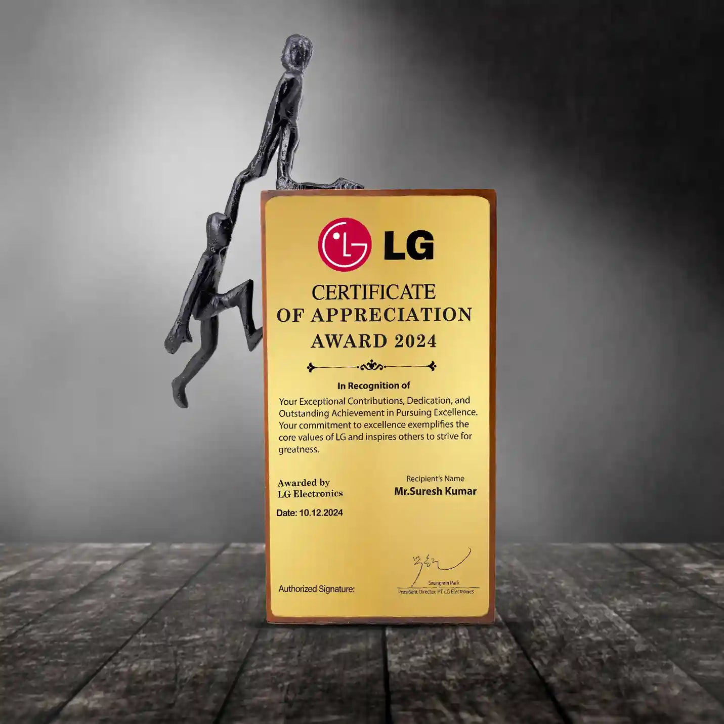 Premium-Quality Achievement Wooden & Metal Mementos 