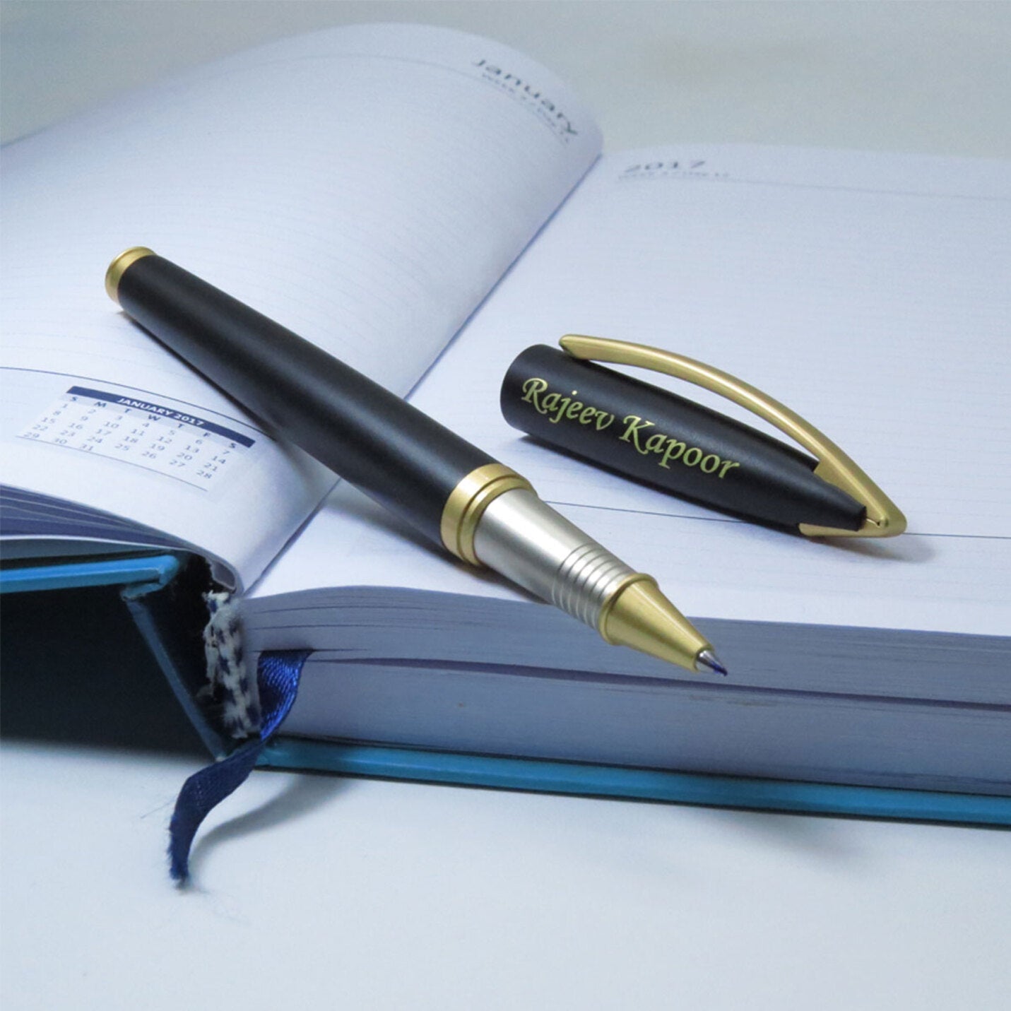 Engraved Pen with Customised Wooden Box Img 1