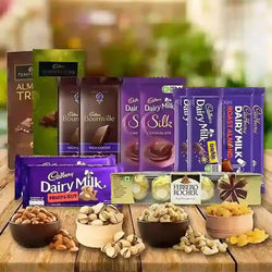 Delicious  Crunchy & Chocolate Gift Hamper