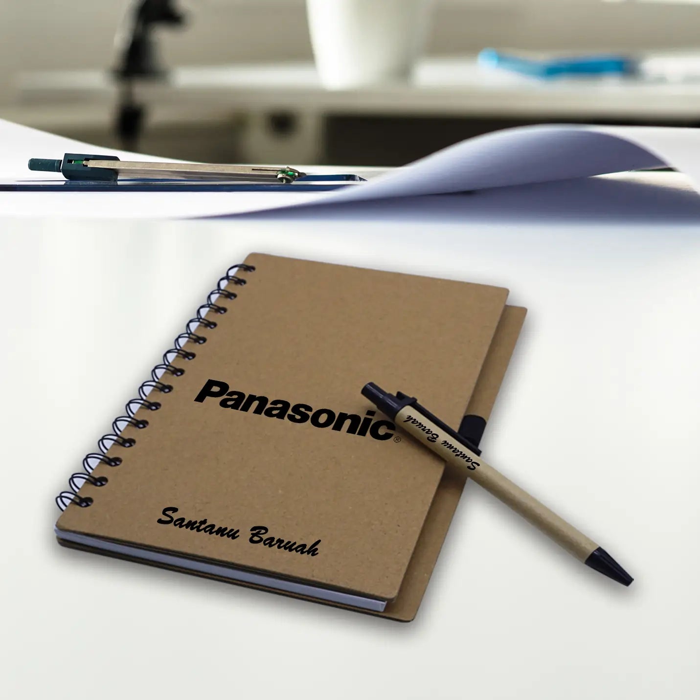 Multi-purpose Sticky Note, Notepad, Card holder & Pen Combo Gift Set Img 1