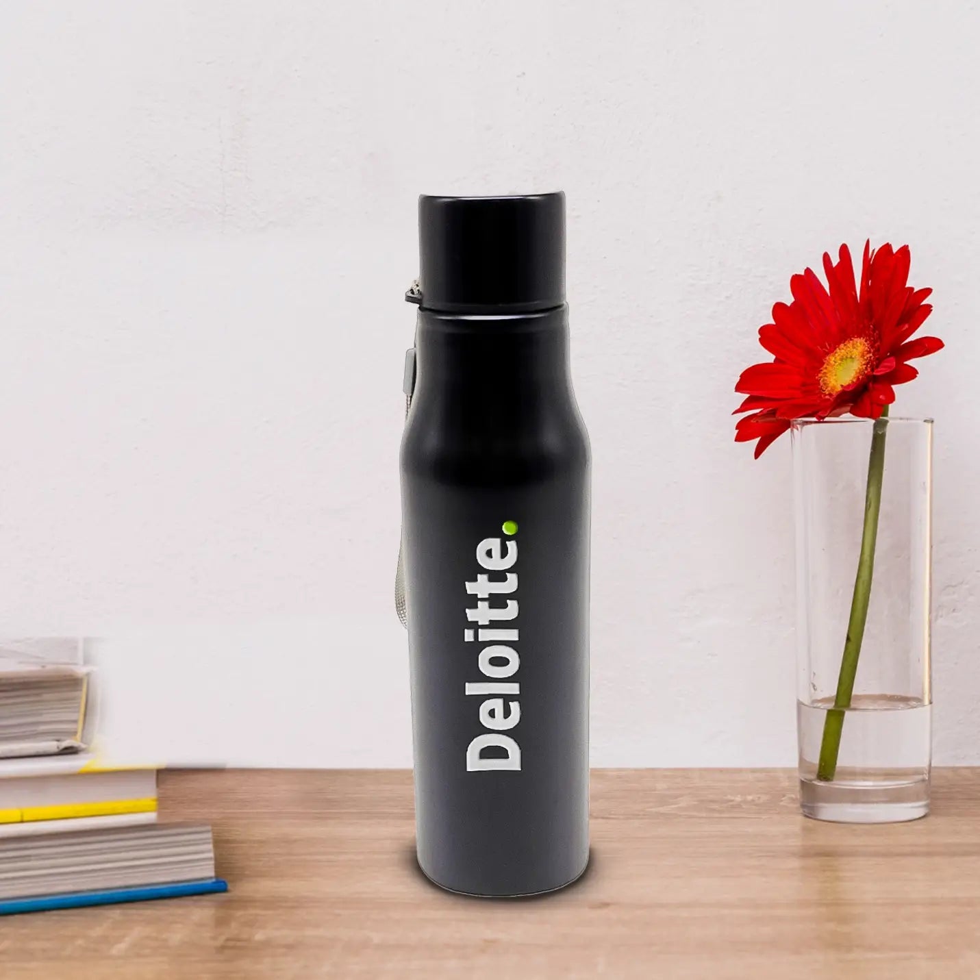 Elegant Black Stainless Steel Logo Water Bottle  Img 1