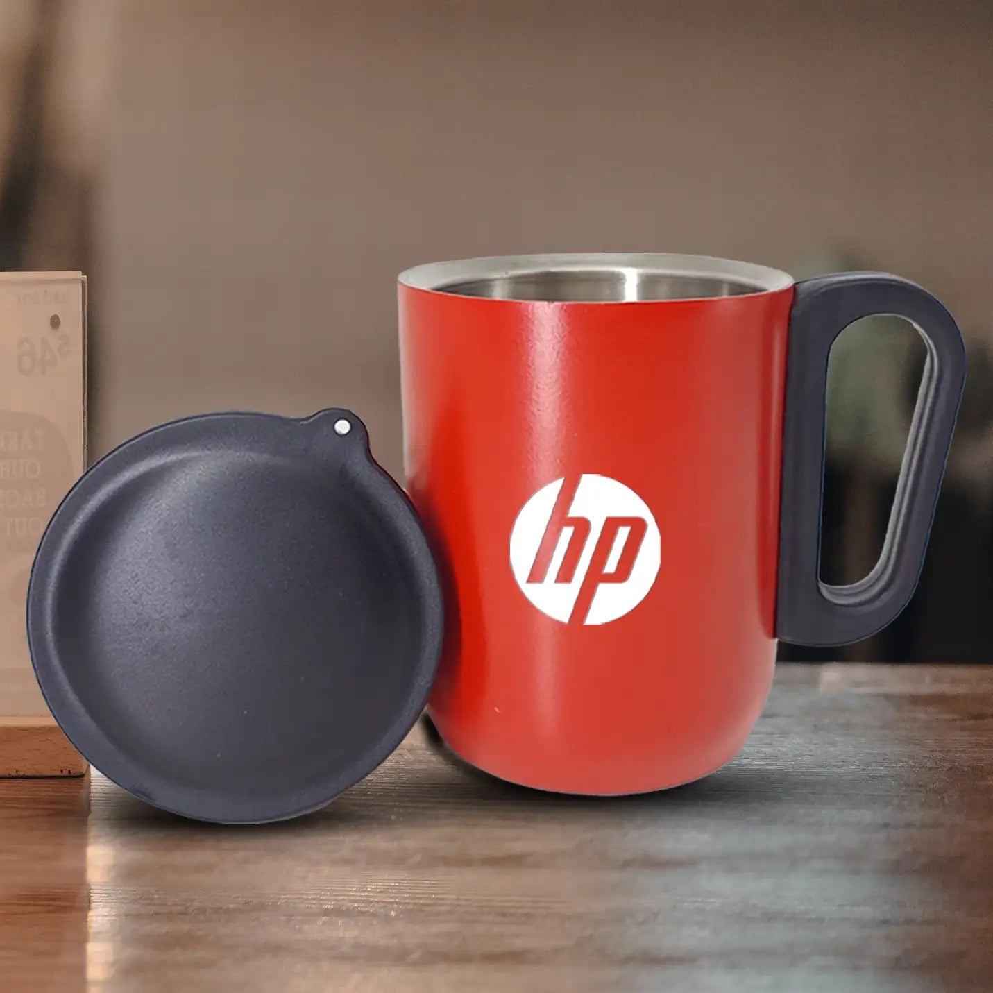 Elegant Red Coffee Mug with Spill-Resistant Lid Img 1