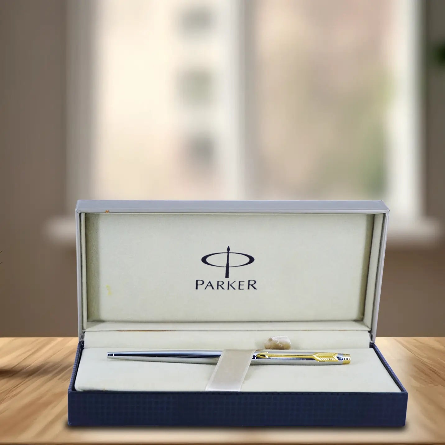 Slim & Shiny Metal Engraved Parker Pen