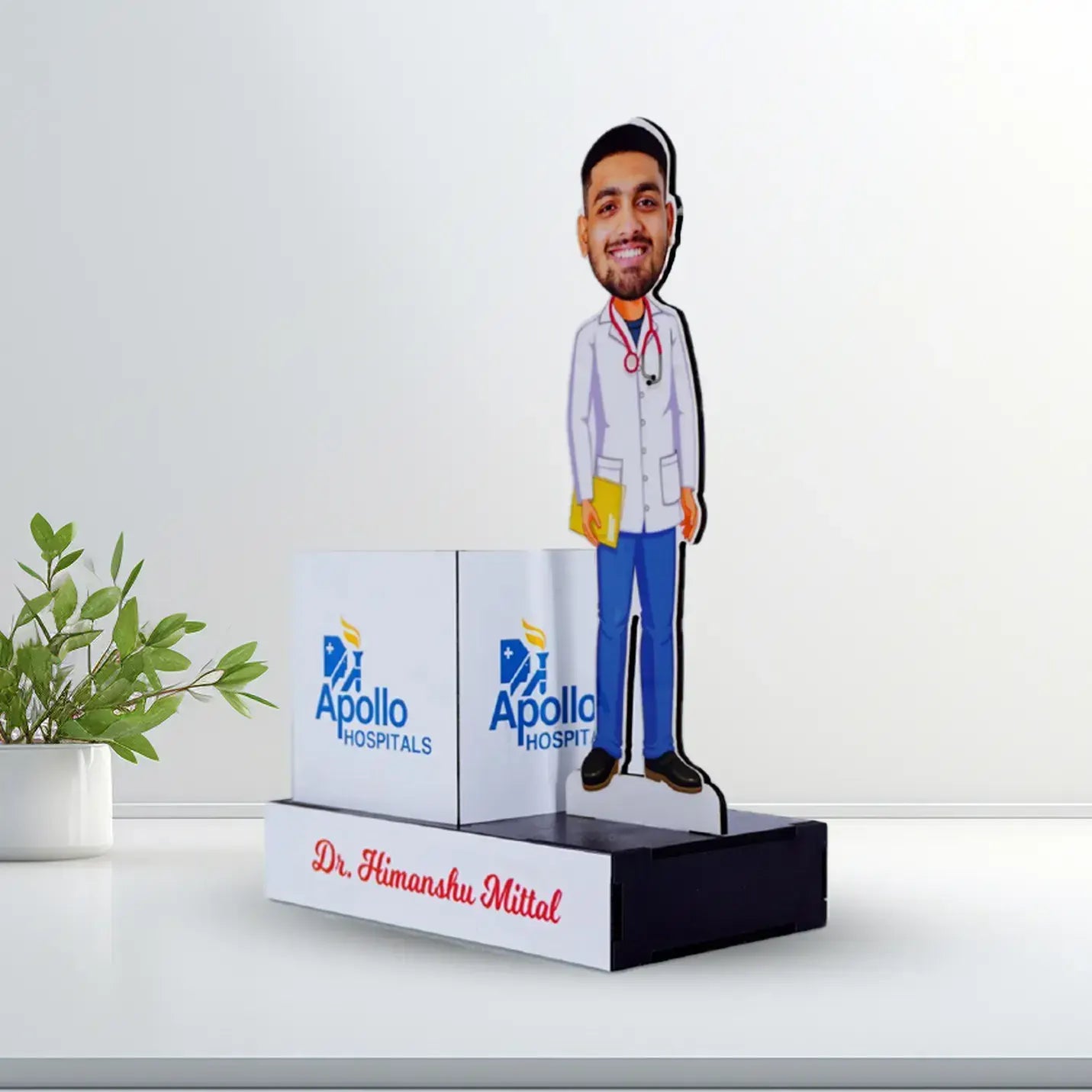 Premium-Quality Caricature Pen Holders Img 2