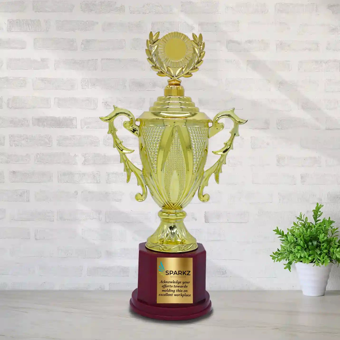 Top-Quality Gold-Plated Excellence Trophy Img 1