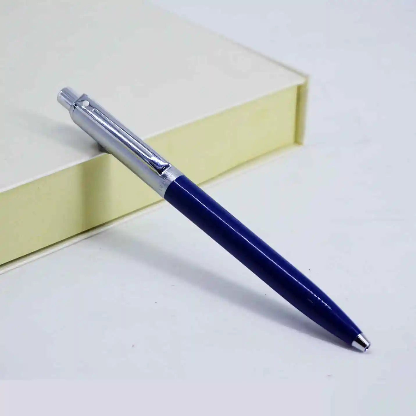 Elite Sheaffer Roller Ball Pen & Diary Combo gift set