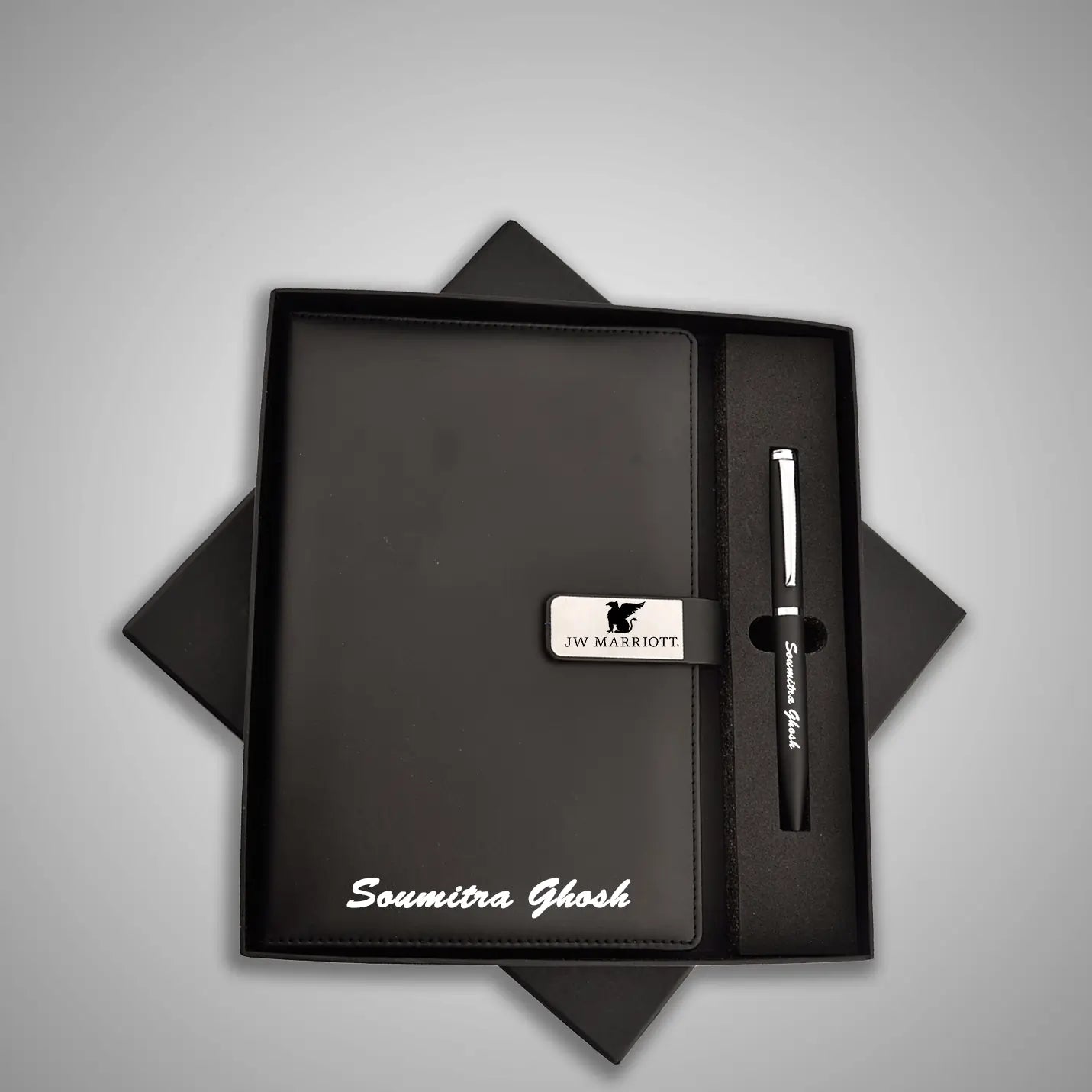 Exquisite Black Metal Pen & A5 Size Notebook Combo Gift Set Img 4