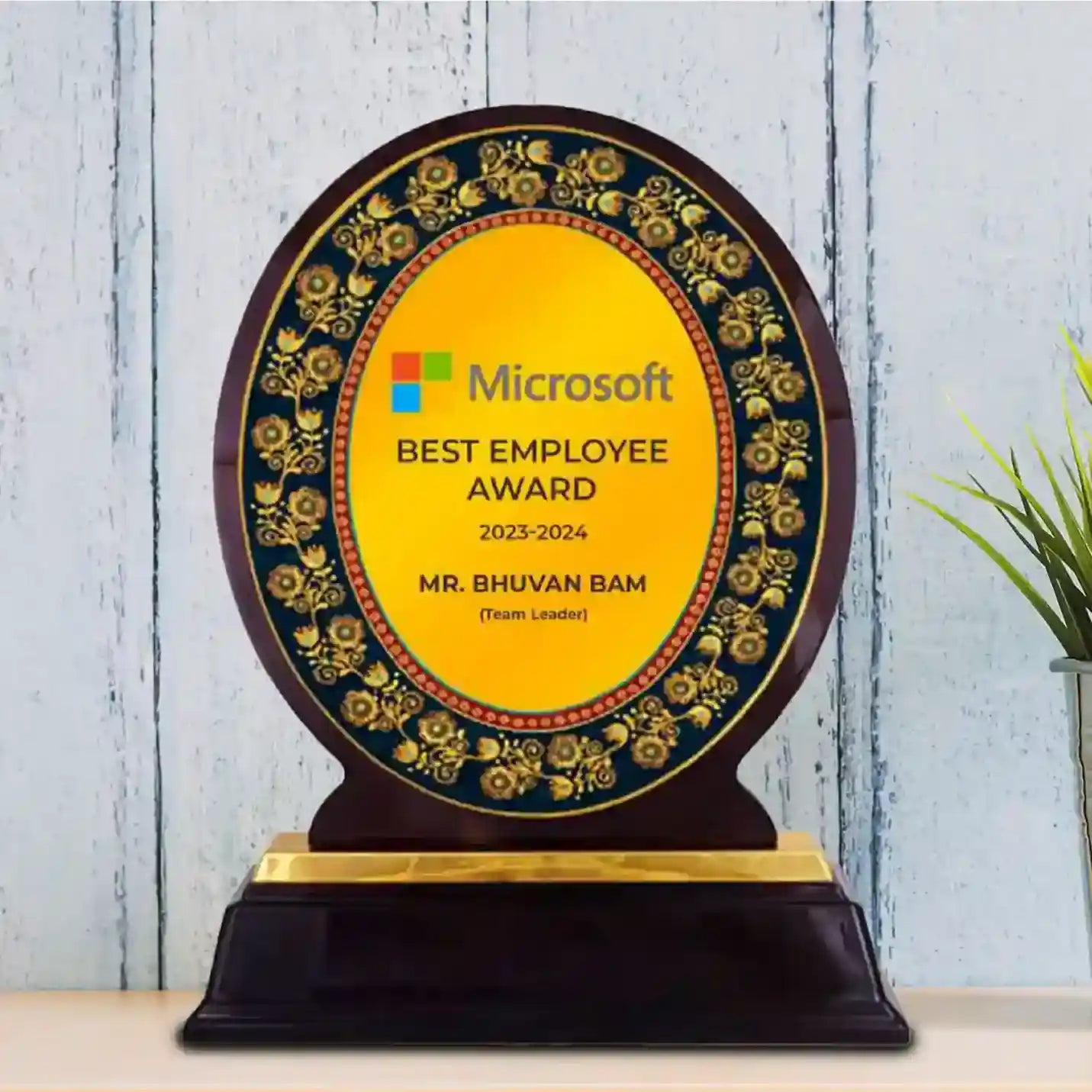 Top-tier Premium Victory Oval Trophy 