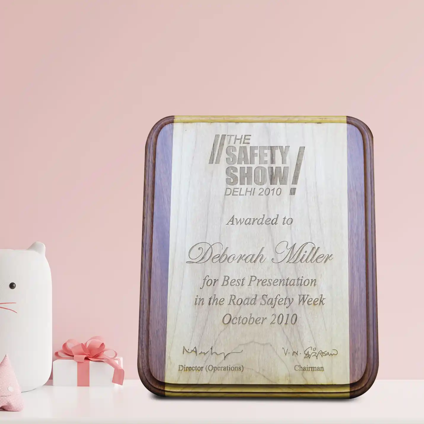 Corporate Personalised Lesser Engraved Wooden Certificate ( Size- 10x Wooden CertificateCorporate Personalised Lesser Engraved Wooden Certificate ( Size- 10x 8